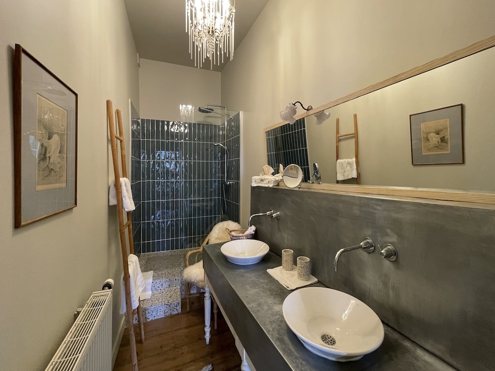 Chambre la Champêtre salle de bain plan principal